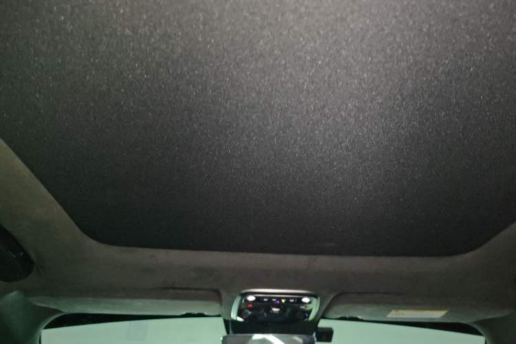 Used Lynk & Co 03 2022 03+ 2.0TD Automatic Wind-Chasing Edition Headliner