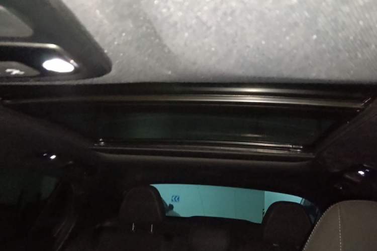 Used Lynk & Co 03 2022 1.5TD DCT JingPro Headliner