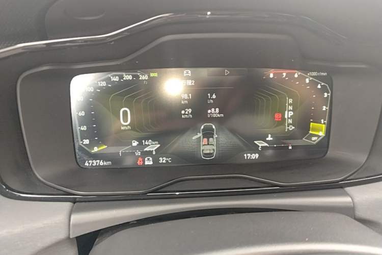 Used Lynk & Co 03 2022 2.0TD DCT JingPro Instrument Cluster