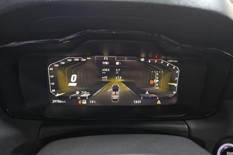 Used Lynk & Co 03 2022 1.5TD DCT JingPlus Instrument Cluster