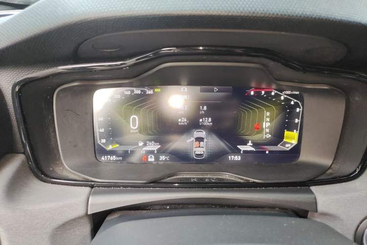 Used Lynk & Co 03 2022 1.5TD DCT JingPro Instrument Cluster