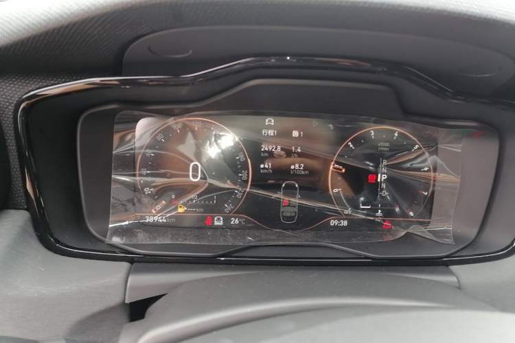 Used Lynk & Co 03 2022 2.0TD DCT JingPro Instrument Cluster
