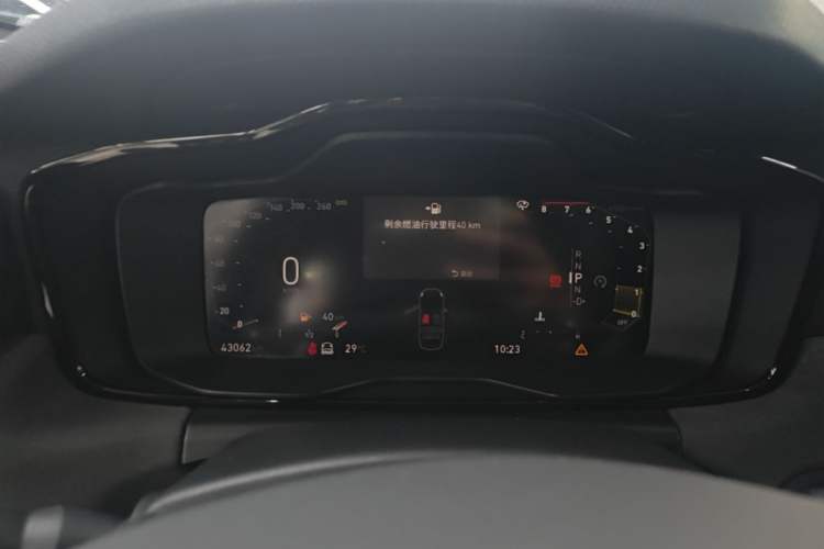 Used Lynk & Co 03 2022 2.0TD DCT JingPro Instrument Cluster