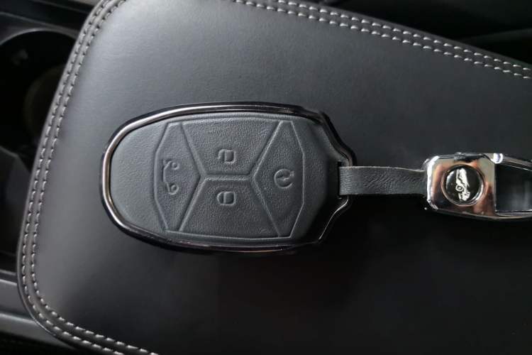 Used Lynk & Co 03 2022 2.0TD DCT JingPro Interior 1