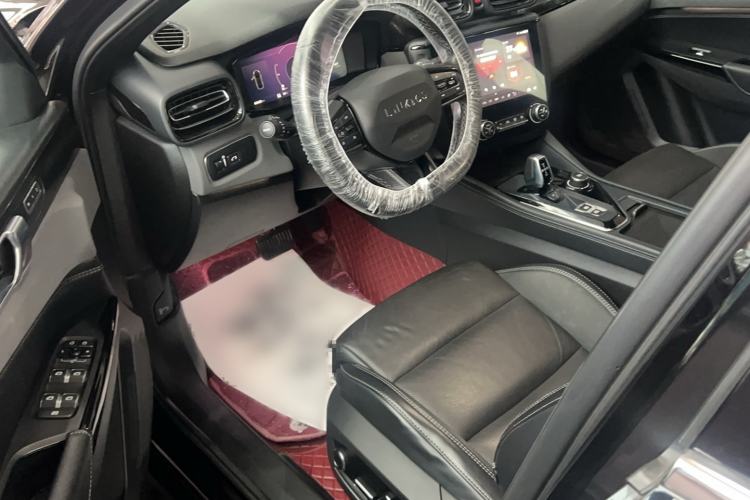 Used Lynk & Co 03 2022 1.5TD DCT JingPro Interior 1