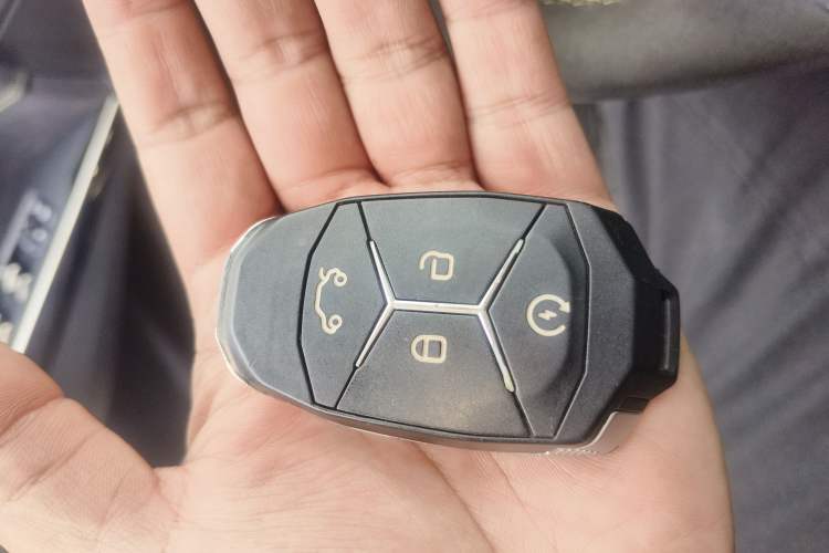 Used Lynk & Co 03 2022 03+ 2.0TD Automatic Wind-Chasing Edition Interior 1