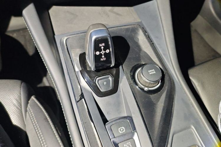 Used Lynk & Co 03 2022 2.0TD DCT JingPro Interior 1
