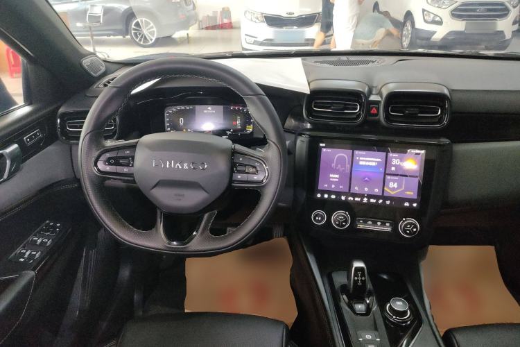 Used Lynk & Co 03 2022 2.0TD DCT JingPro Interior 2