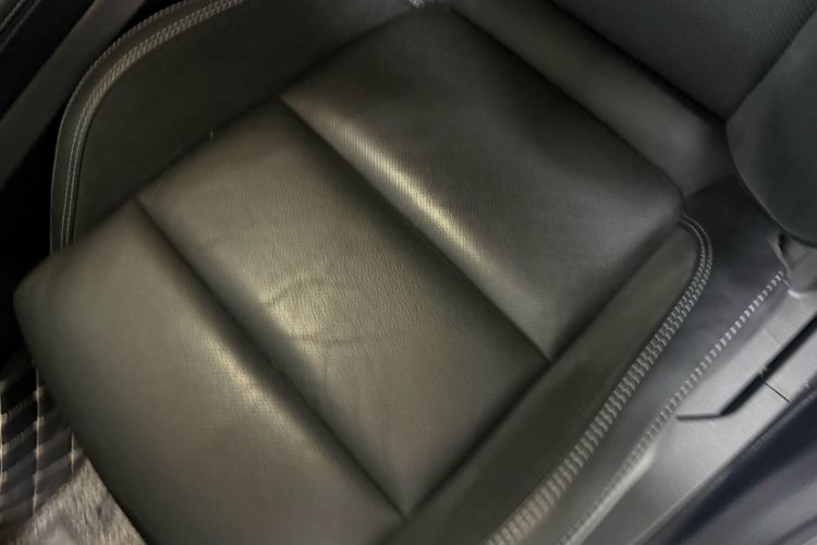 Used Lynk & Co 03 2022 2.0TD DCT JingPro Interior 2