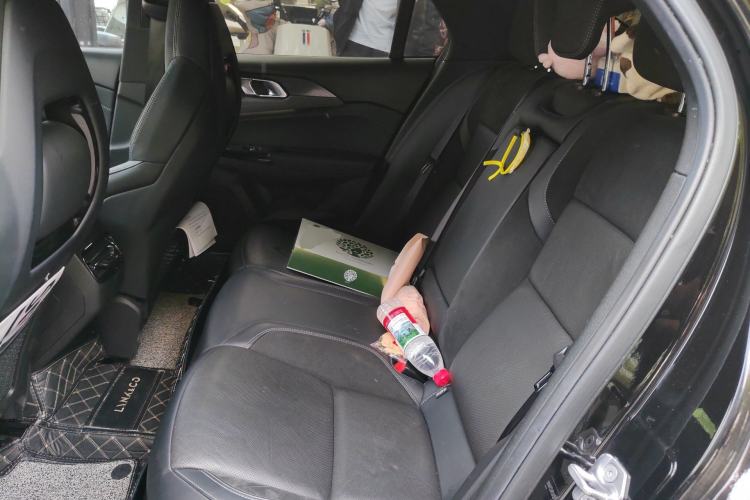 Used Lynk & Co 03 2022 1.5TD DCT JingPro Interior 4