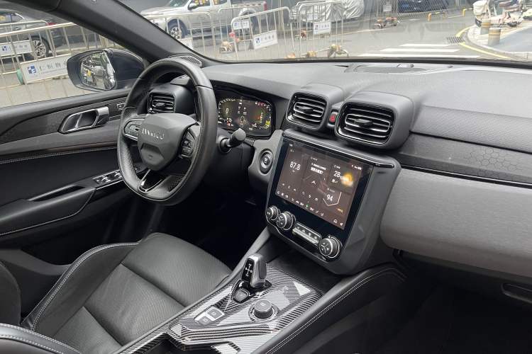 Used Lynk & Co 03 2022 1.5TD DCT JingPro Interior 6