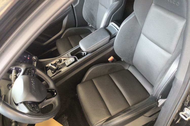 Used Lynk & Co 03 2022 2.0TD DCT JingPro Left Front Seat