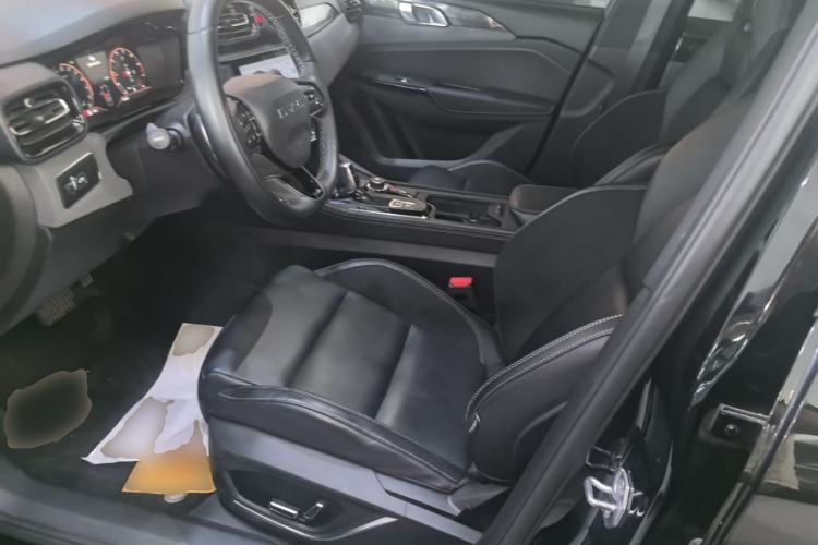 Used Lynk & Co 03 2022 2.0TD DCT GenioPlus Left Front Seat