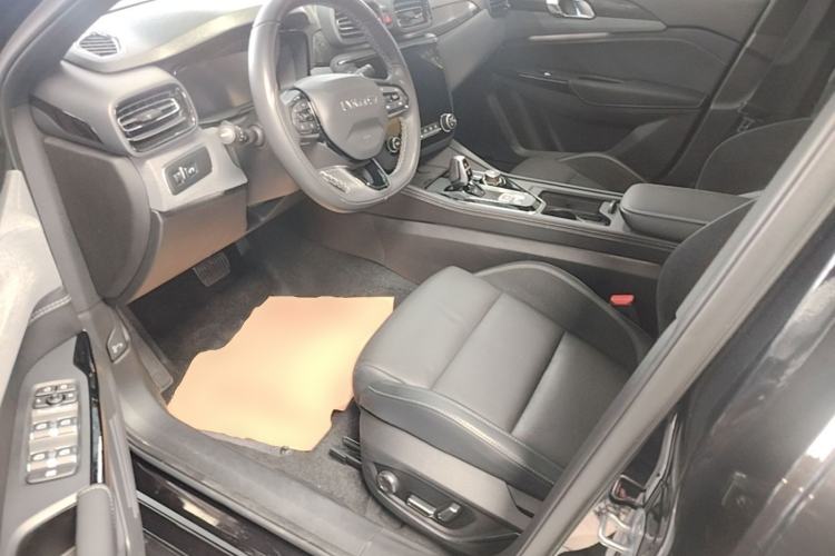Used Lynk & Co 03 2022 2.0TD DCT JingPro Left Front Seat