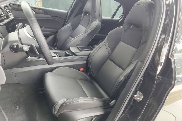 Used Lynk & Co 03 2022 1.5TD DCT JingPlus Left Front Seat
