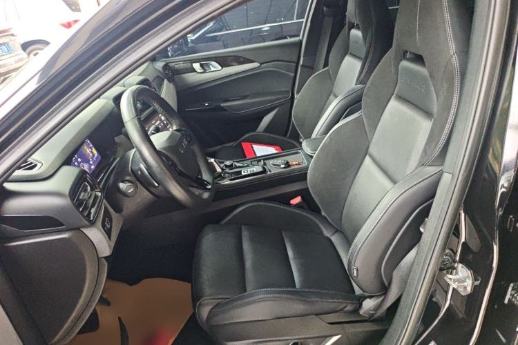 Used Lynk & Co 03 2022 2.0TD DCT JingPro Left Front Seat