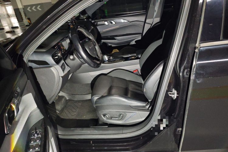 Used Lynk & Co 03 2022 2.0TD DCT JingPro Left Front Seat