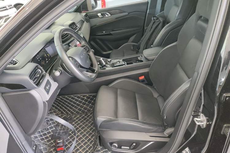 Used Lynk & Co 03 2022 1.5TD DCT JingPro Left Front Seat