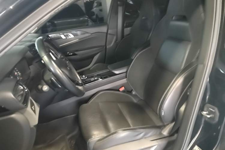 Used Lynk & Co 03 2022 1.5TD DCT JingPro Left Front Seat