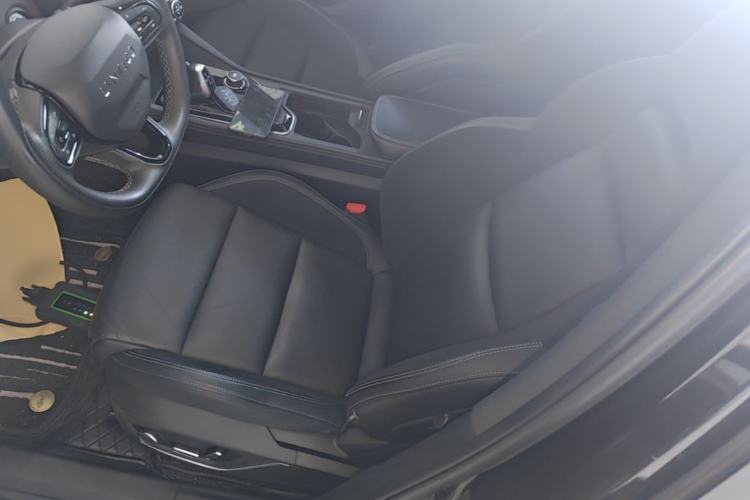 Used Lynk & Co 03 2022 1.5TD DCT JingPro Left Front Seat
