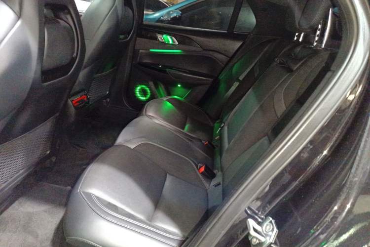 Used Lynk & Co 03 2022 2.0TD DCT JingPro Left Rear Seat