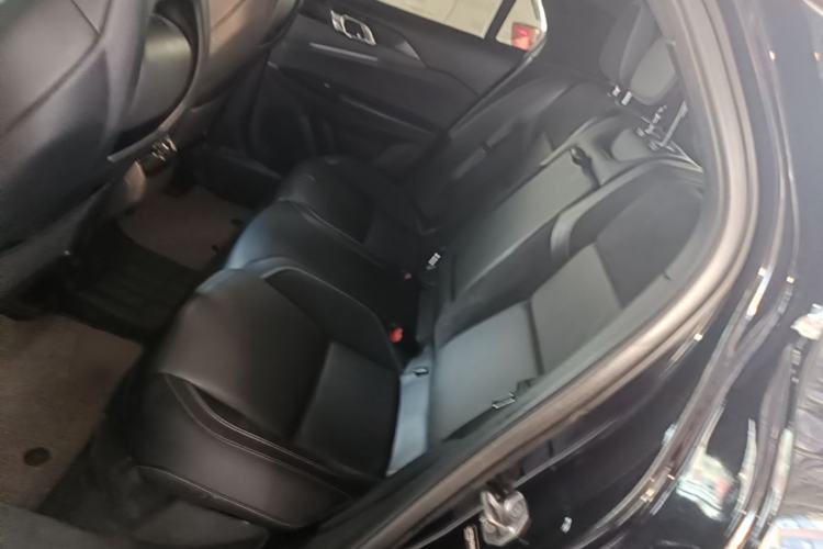 Used Lynk & Co 03 2022 2.0TD DCT JingPro Left Rear Seat