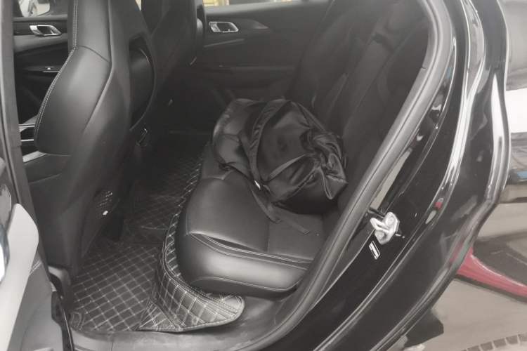 Used Lynk & Co 03 2022 2.0TD DCT JingPro Left Rear Seat