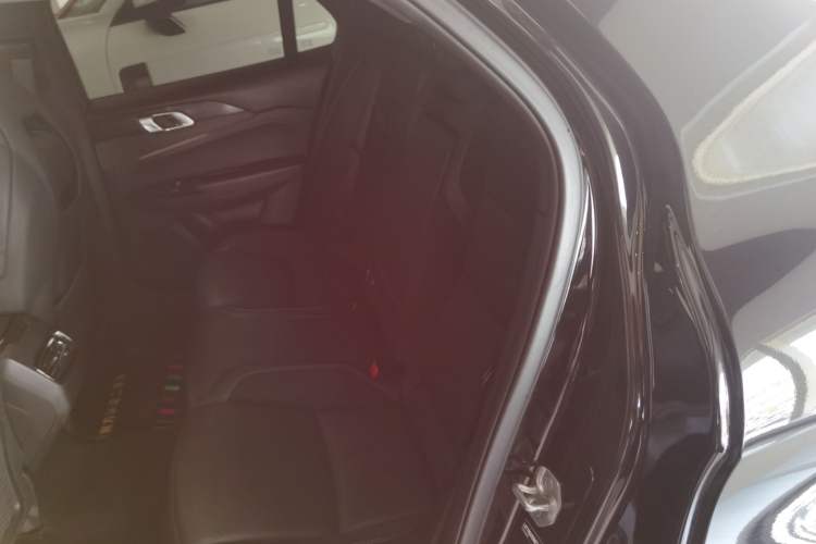 Used Lynk & Co 03 2022 1.5TD DCT JingPro Left Rear Seat