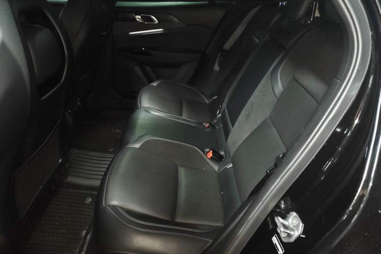 Used Lynk & Co 03 2022 2.0TD DCT JingPro Left Rear Seat