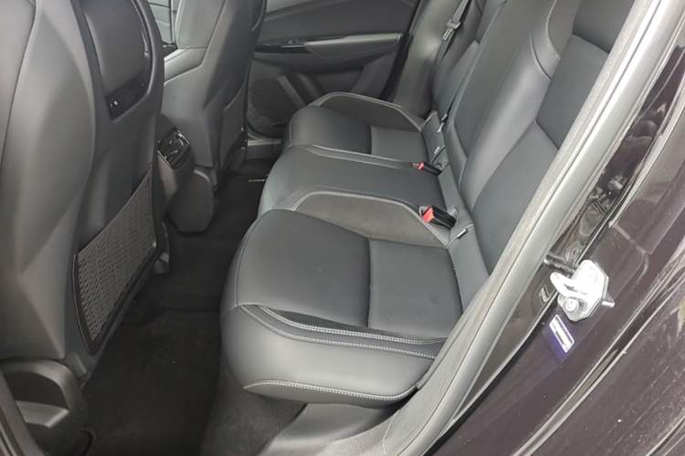 Used Lynk & Co 03 2022 2.0TD DCT GenioPlus Left Rear Seat