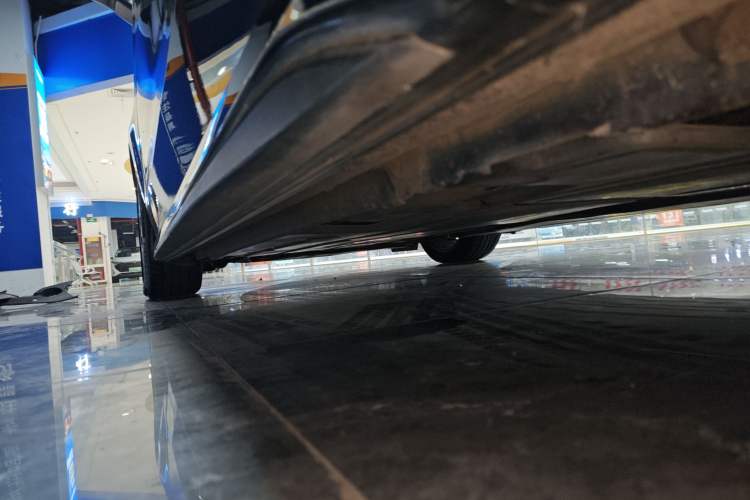 Used Lynk & Co 03 2022 1.5TD DCT JingPlus Left Side Sill