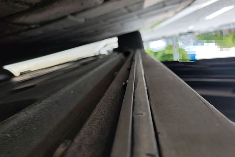 Used Lynk & Co 03 2022 2.0TD DCT GenioPlus Left Side Sill