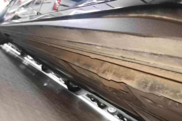 Used Lynk & Co 03 2022 1.5TD DCT JingPlus Left Side Sill
