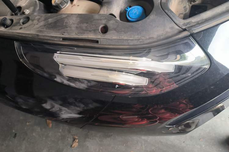 Used Lynk & Co 03 2022 2.0TD DCT JingPro Right Front Headlight