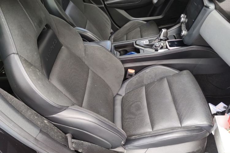 Used Lynk & Co 03 2022 1.5TD DCT JingPro Right Front Seat