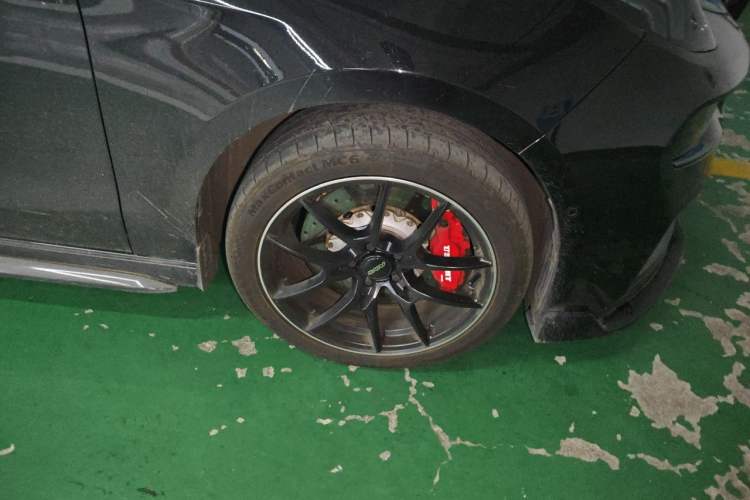 Used Lynk & Co 03 2022 03+ 2.0TD Automatic Wind-Chasing Edition Right Front Wheel Hub