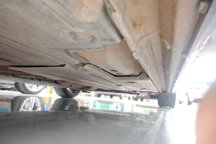 Used Lynk & Co 03 2022 2.0TD DCT JingPro Right Side Sill