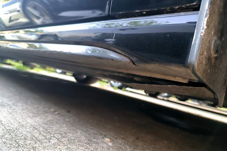 Used Lynk & Co 03 2022 03+ 2.0TD Automatic Performance Package Right Side Sill