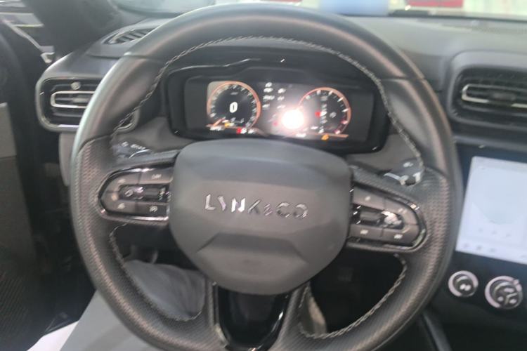 Used Lynk & Co 03 2022 2.0TD DCT GenioPlus Steering Wheel