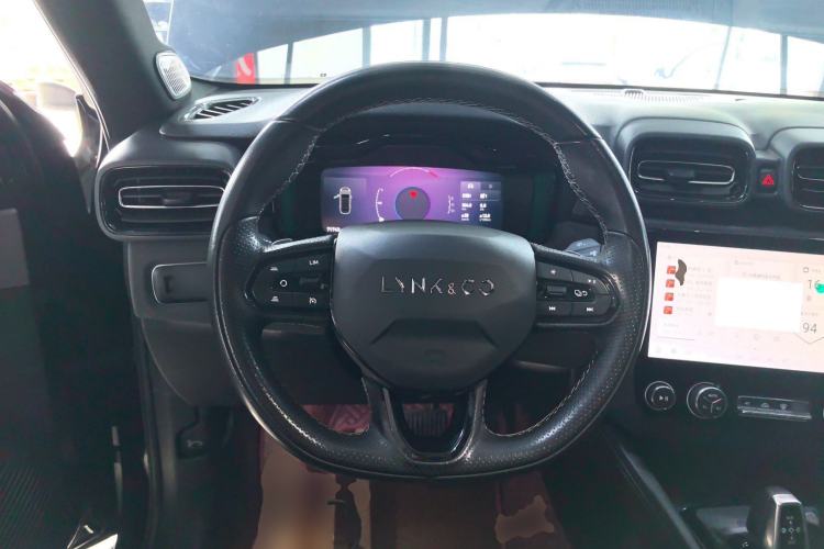Used Lynk & Co 03 2022 2.0TD DCT JingPro Steering Wheel