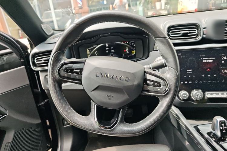Used Lynk & Co 03 2022 2.0TD DCT JingPro Steering Wheel