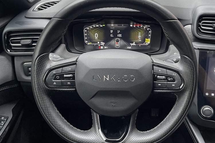 Used Lynk & Co 03 2022 1.5TD DCT JingPro Steering Wheel