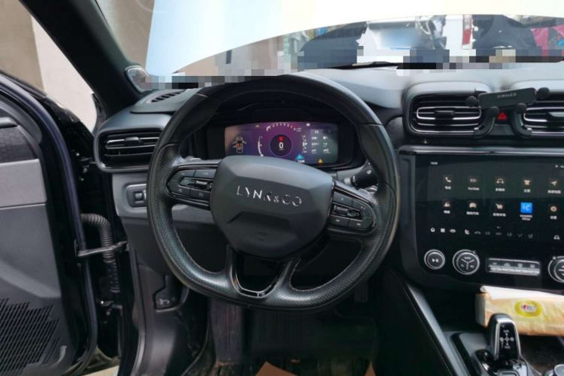 Used Lynk & Co 03 2022 2.0TD DCT JingPro Steering Wheel
