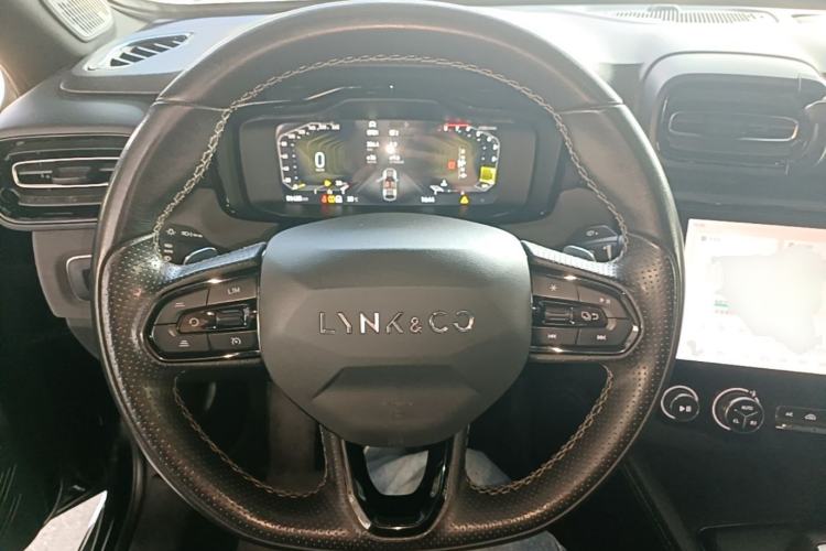 Used Lynk & Co 03 2022 2.0TD DCT JingPro Steering Wheel