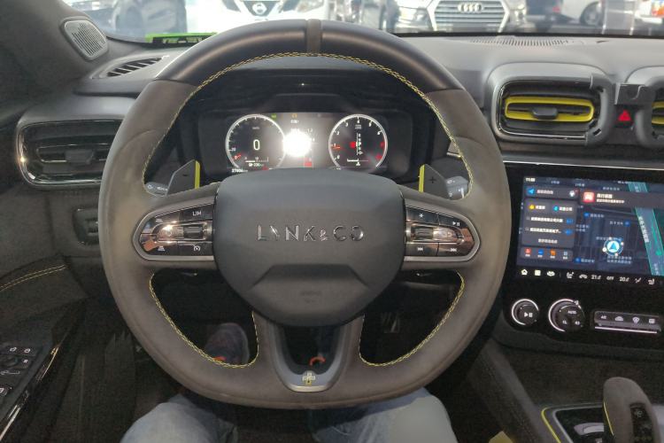 Used Lynk & Co 03 2022 03+ 2.0TD Automatic Wind-Chasing Edition Steering Wheel