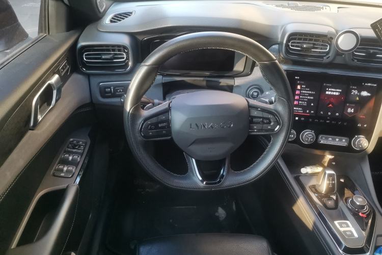Used Lynk & Co 03 2022 2.0TD DCT JingPro Steering Wheel