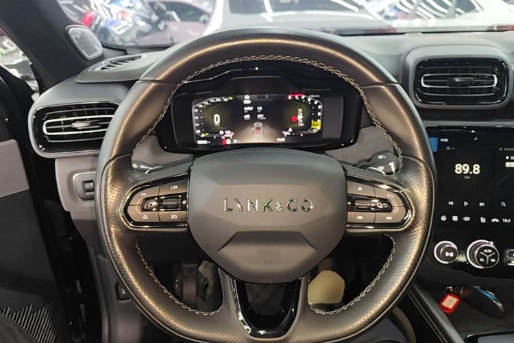 Used Lynk & Co 03 2022 2.0TD DCT JingPro Steering Wheel