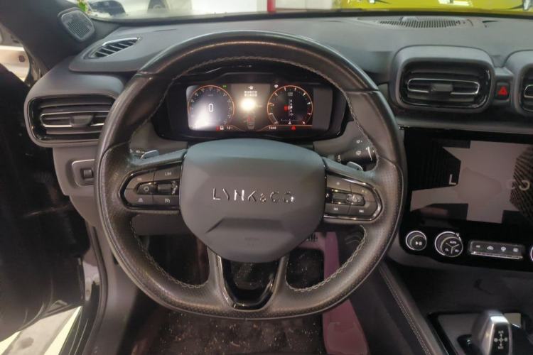 Used Lynk & Co 03 2022 2.0TD DCT JingPro Steering Wheel