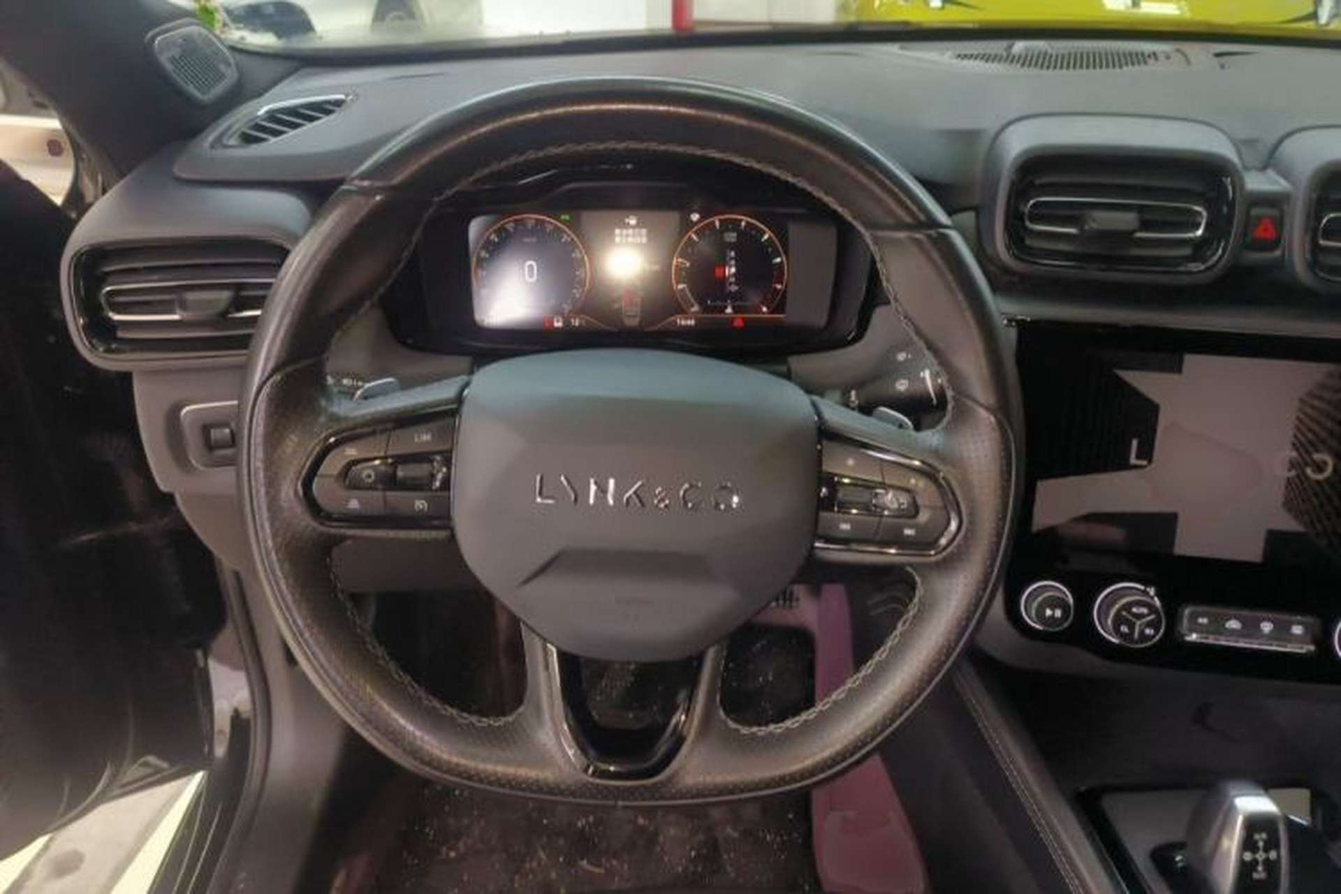 Used Lynk & Co 03 2022 2.0TD DCT JingPro Steering Wheel