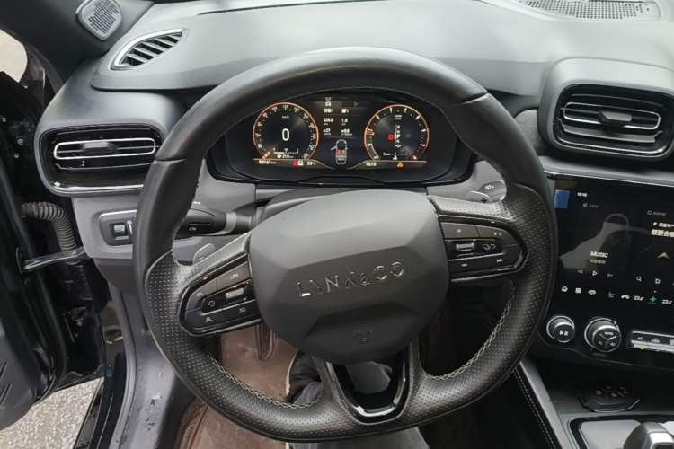 Used Lynk & Co 03 2022 2.0TD DCT JingPro Steering Wheel